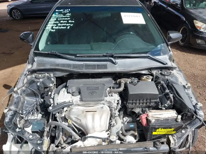 2017 TOYOTA CAMRY SE