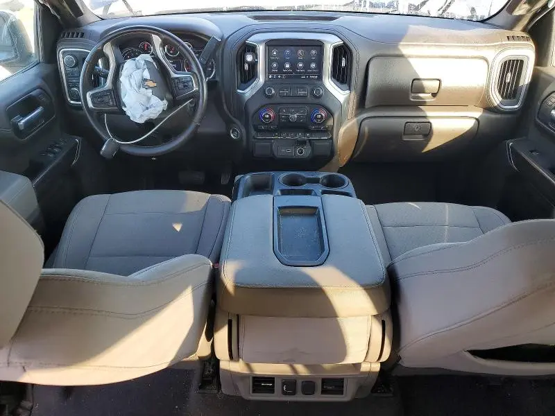 2021 CHEVROLET SILVERADO K1500 LT  