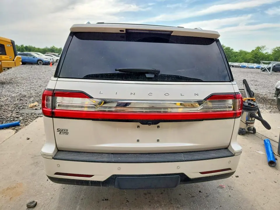 2019 LINCOLN NAVIGATOR L RESERVE  