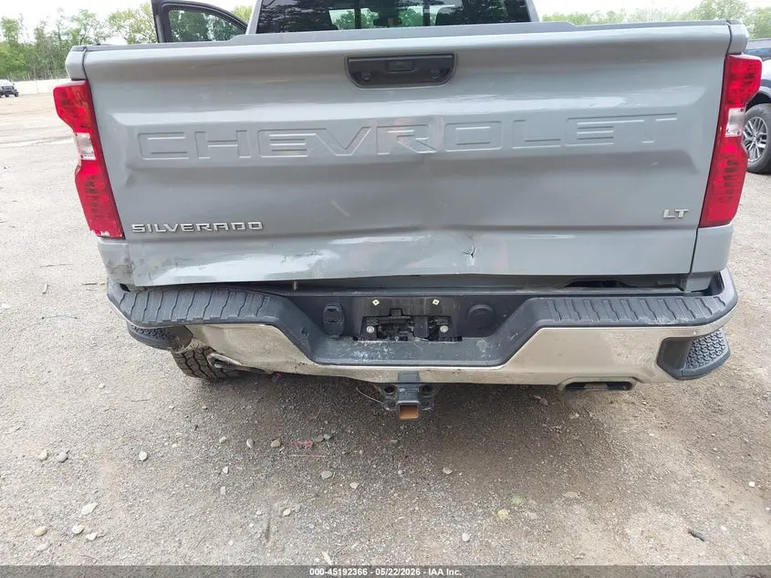 2024 CHEVROLET SILVERADO 1500 4WD  STANDARD BED LT