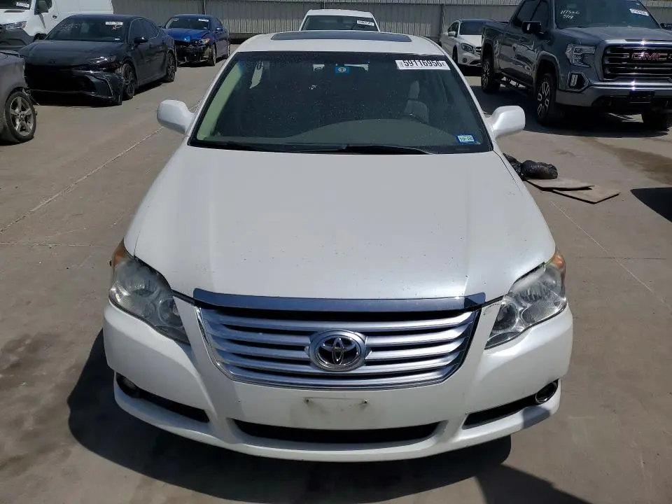 2010 TOYOTA AVALON LIMITED  