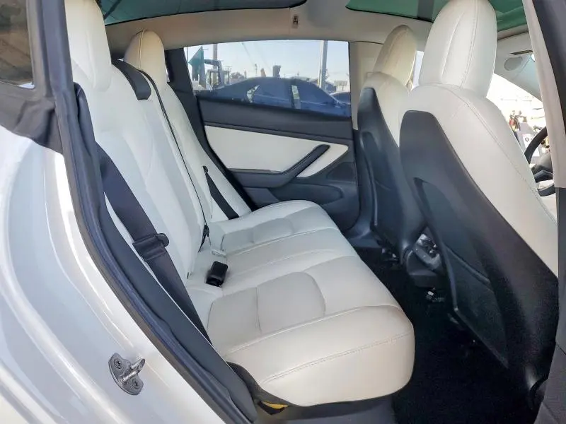 2019 TESLA MODEL 3   