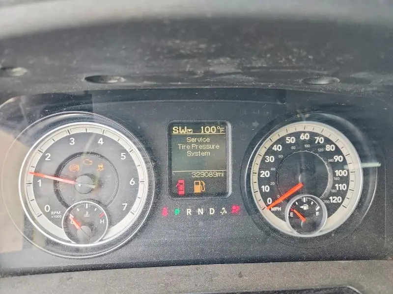 2014 RAM 1500 ST  