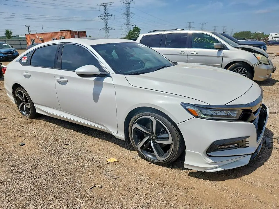 2020 HONDA ACCORD SPORT  