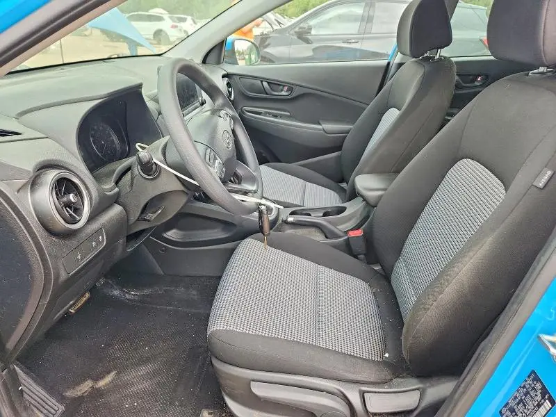 2022 HYUNDAI KONA SE  