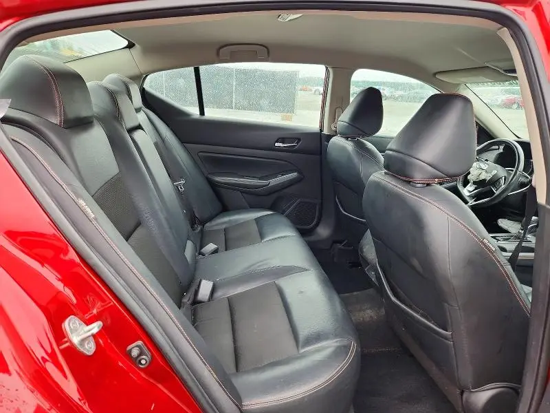2019 NISSAN ALTIMA SR  