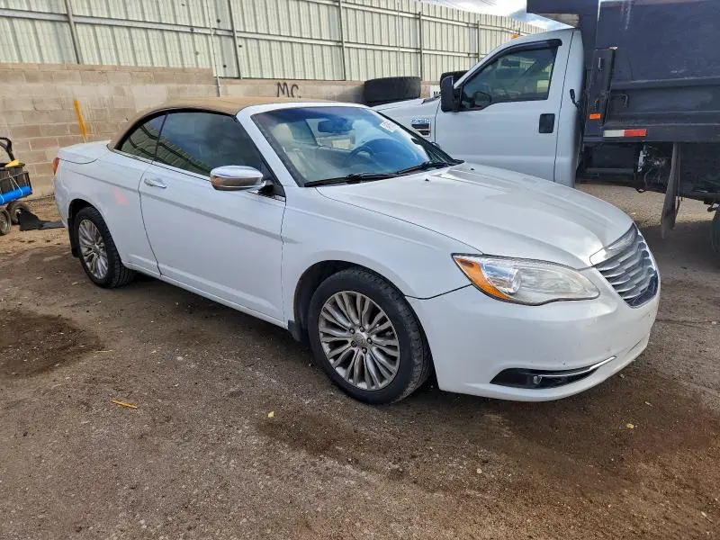 2014 CHRYSLER 200 LIMITED  