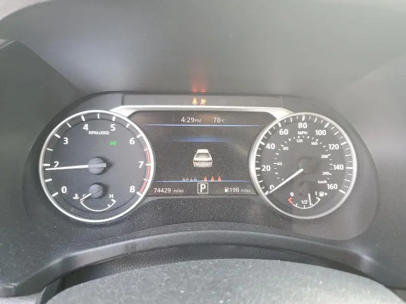 2022 NISSAN SENTRA SR  