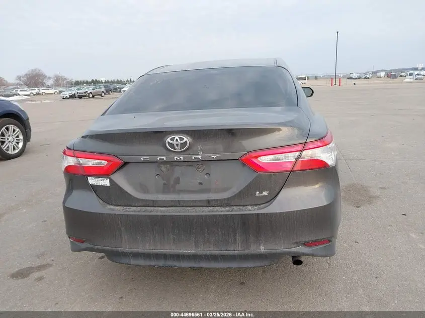 2018 TOYOTA CAMRY LE