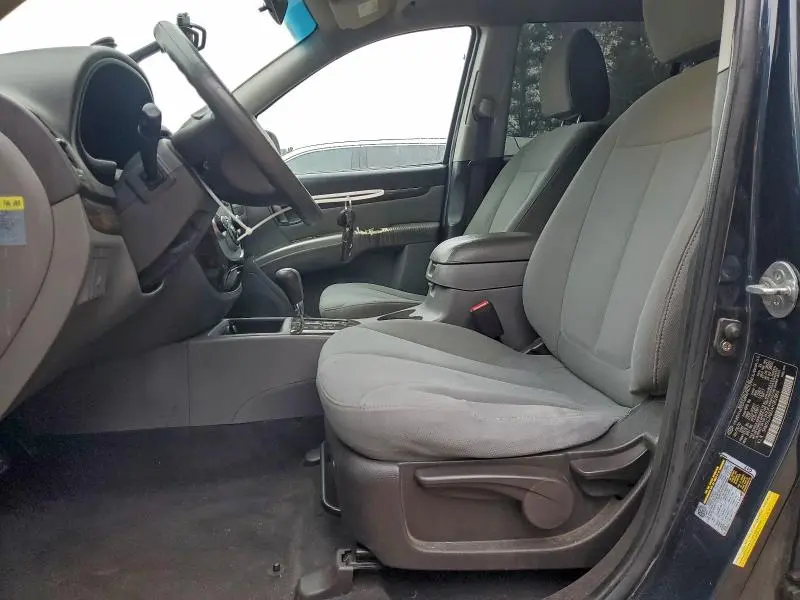 2010 HYUNDAI SANTA FE GLS  