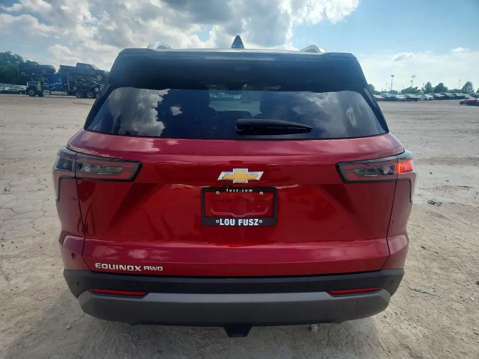 2025 CHEVROLET EQUINOX LT  