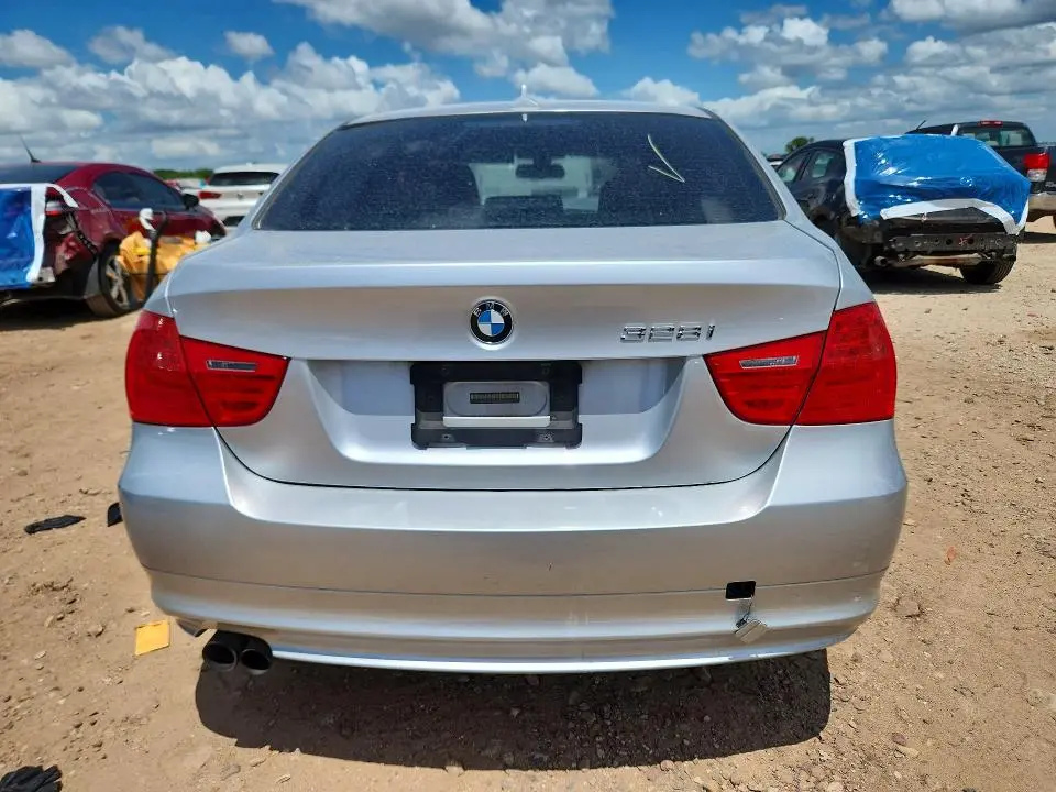 2011 BMW 328 XI SULEV  