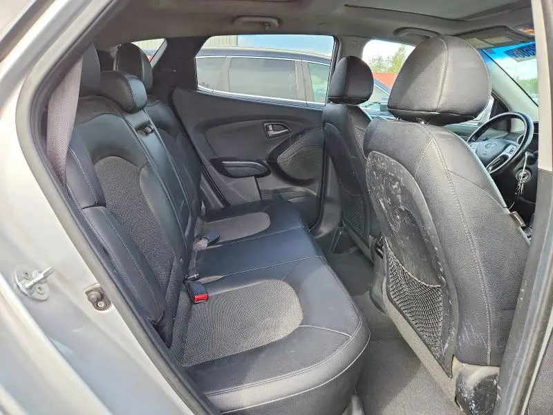 2014 HYUNDAI TUCSON SE  