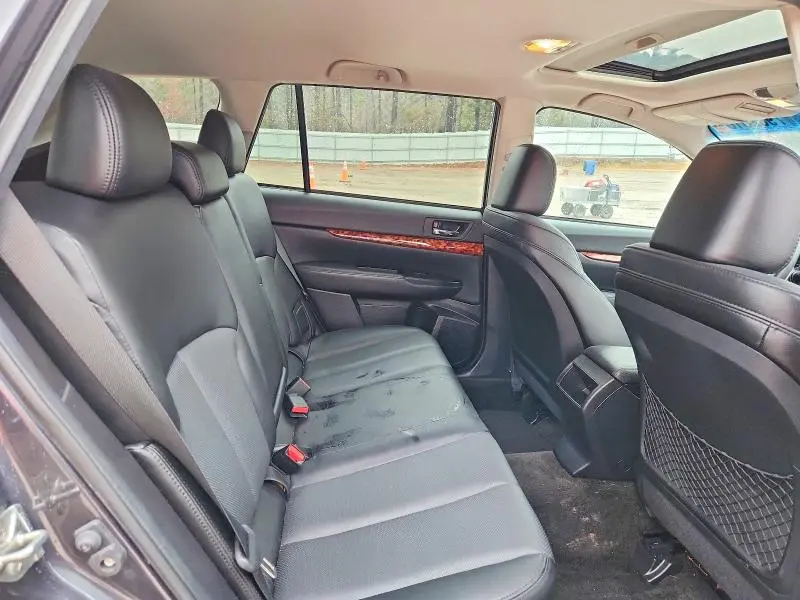 2011 SUBARU OUTBACK 2.5I LIMITED  