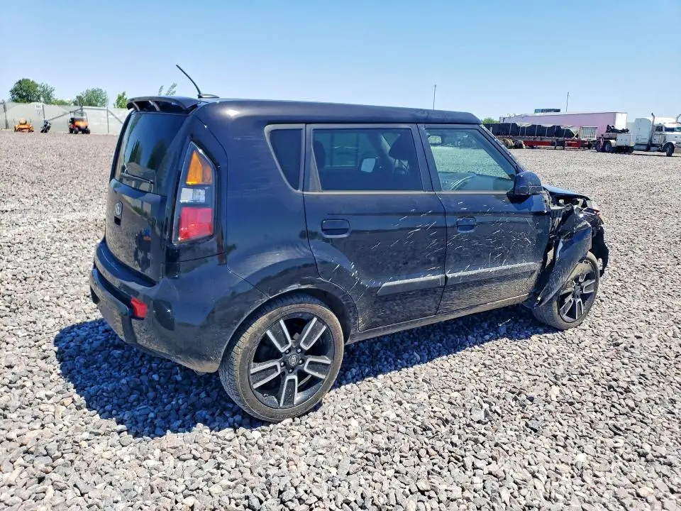 2010 KIA SOUL +  