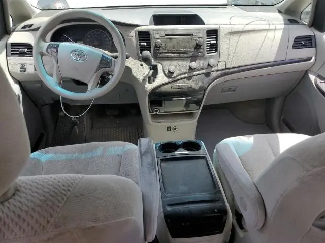 2011 TOYOTA SIENNA LE  