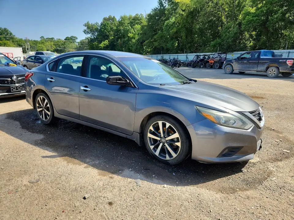 2017 NISSAN ALTIMA 2.5 SR  
