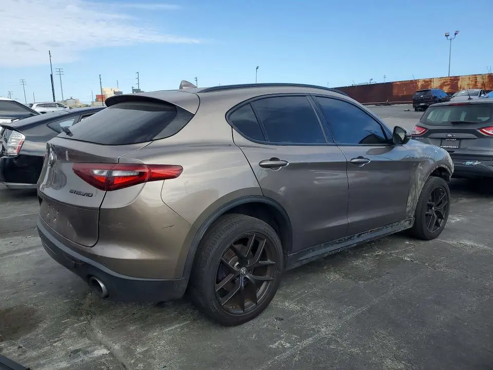 2019 ALFA ROMEO STELVIO   