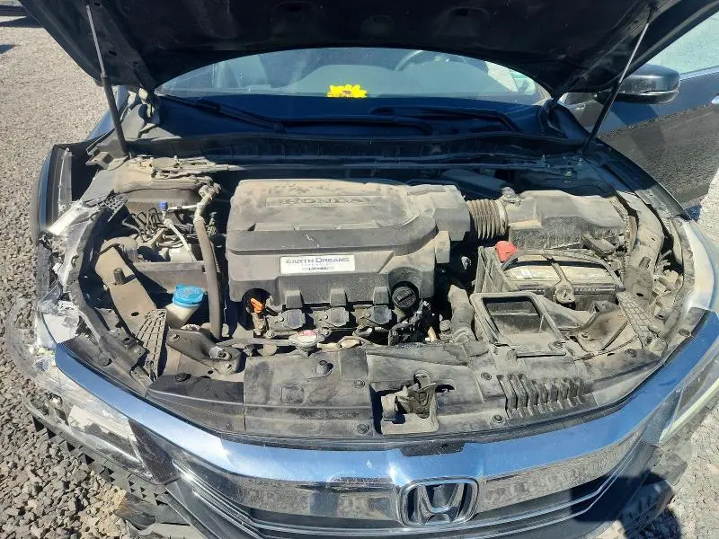 2016 HONDA ACCORD TOURING  