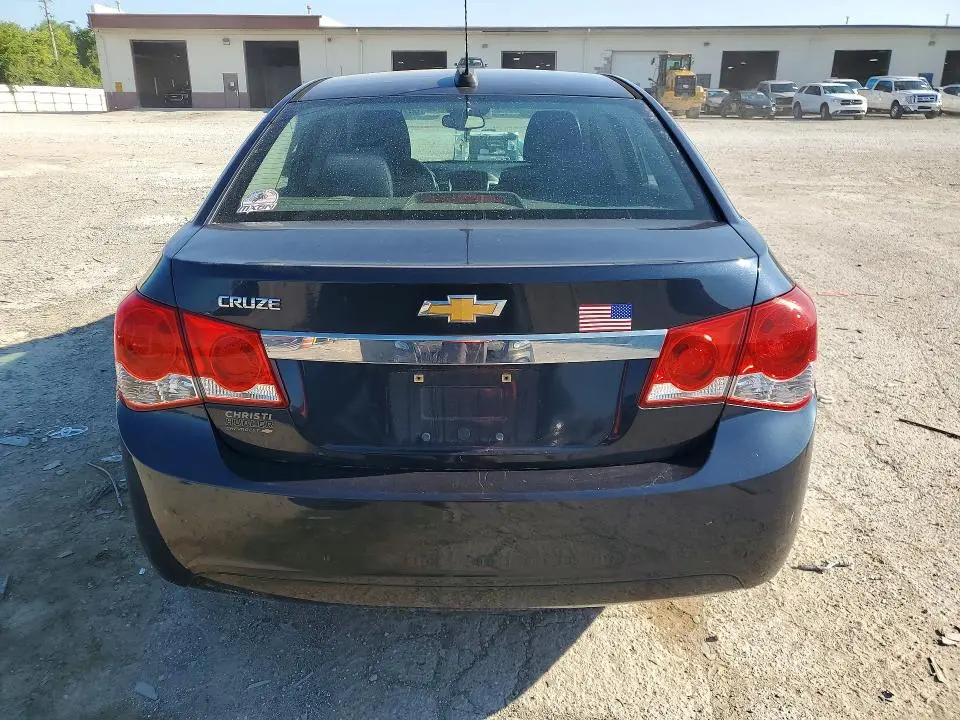 2015 CHEVROLET CRUZE LS  