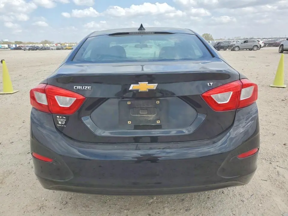 2016 CHEVROLET CRUZE LT  