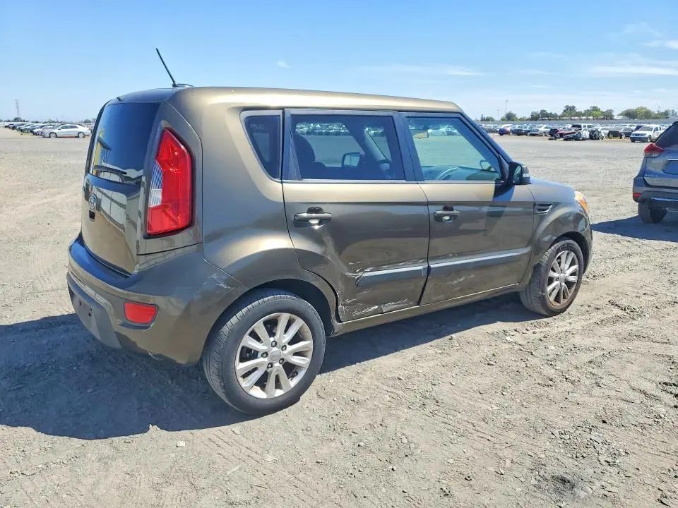 2012 KIA SOUL +  