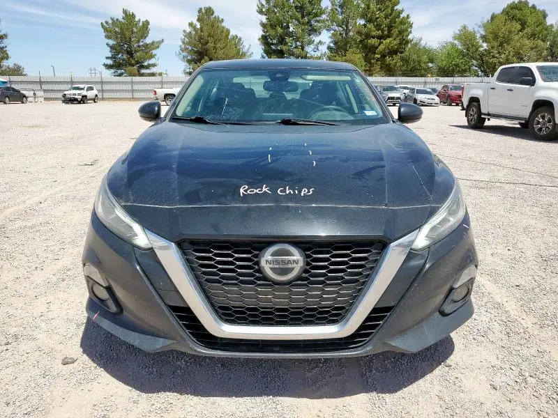 2019 NISSAN ALTIMA SV  