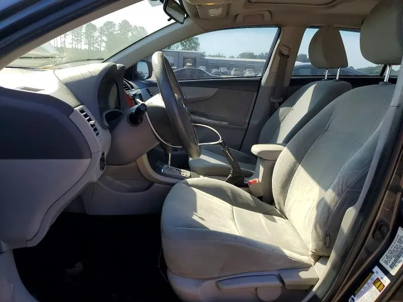 2010 TOYOTA COROLLA LE  