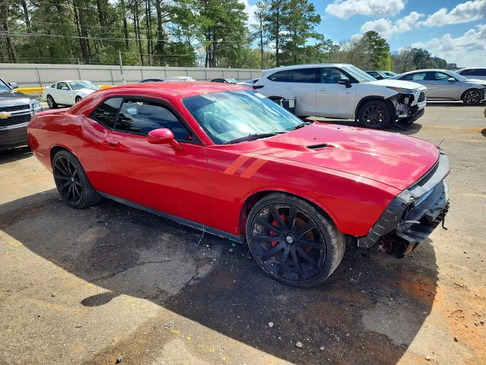 2012 DODGE CHALLENGER SXT  