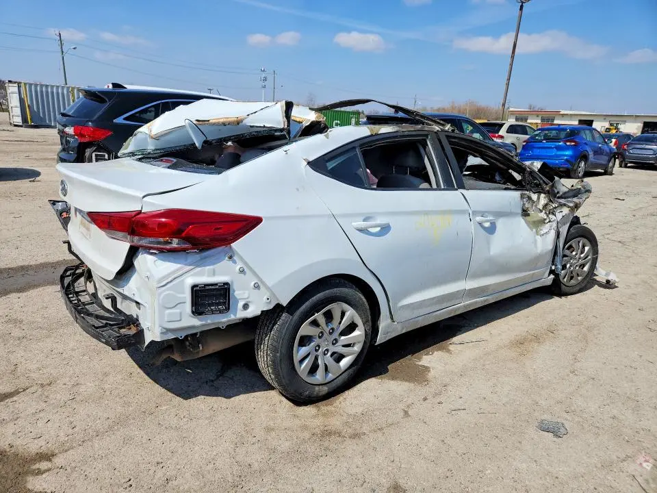 2017 HYUNDAI ELANTRA SE  