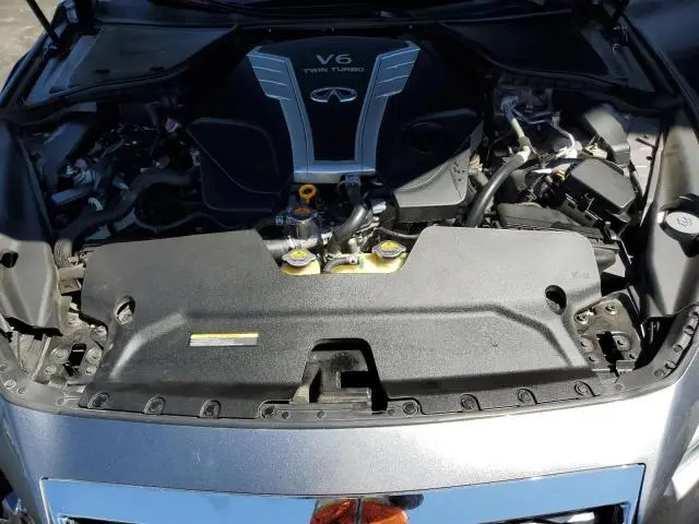 2018 INFINITI Q50 LUXE  
