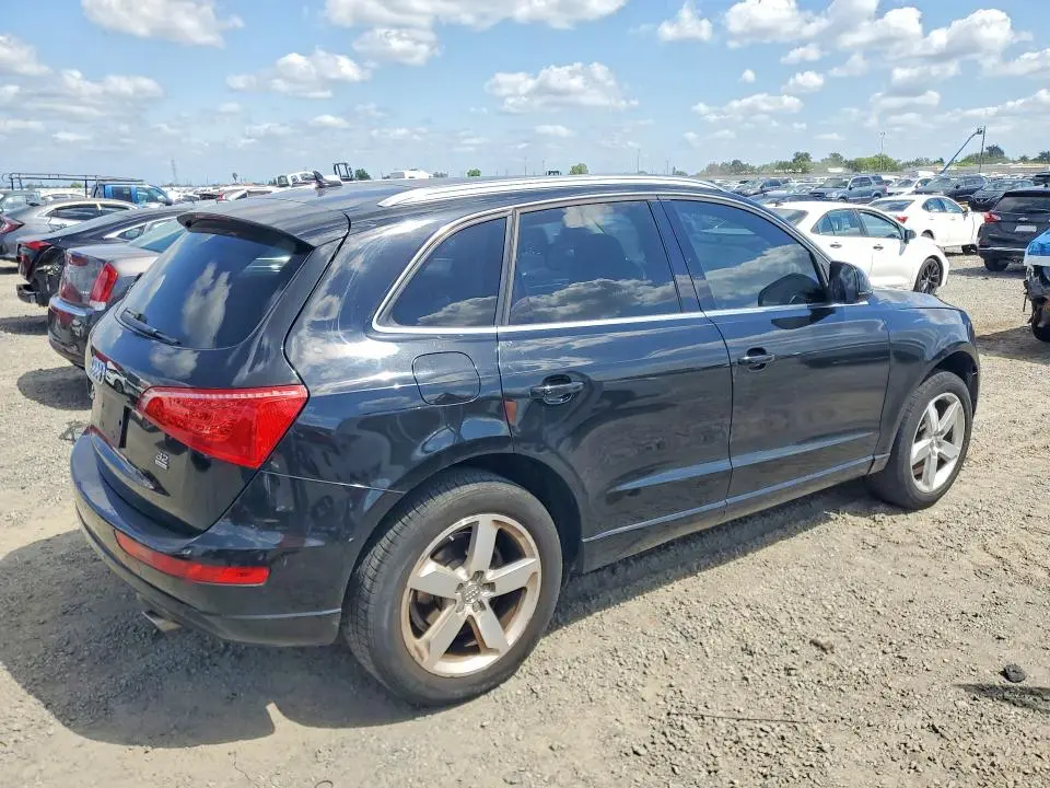 2010 AUDI Q5 PREMIUM PLUS  