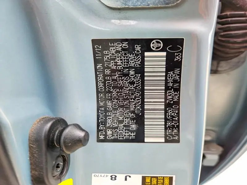 2013 TOYOTA PRIUS TWO  