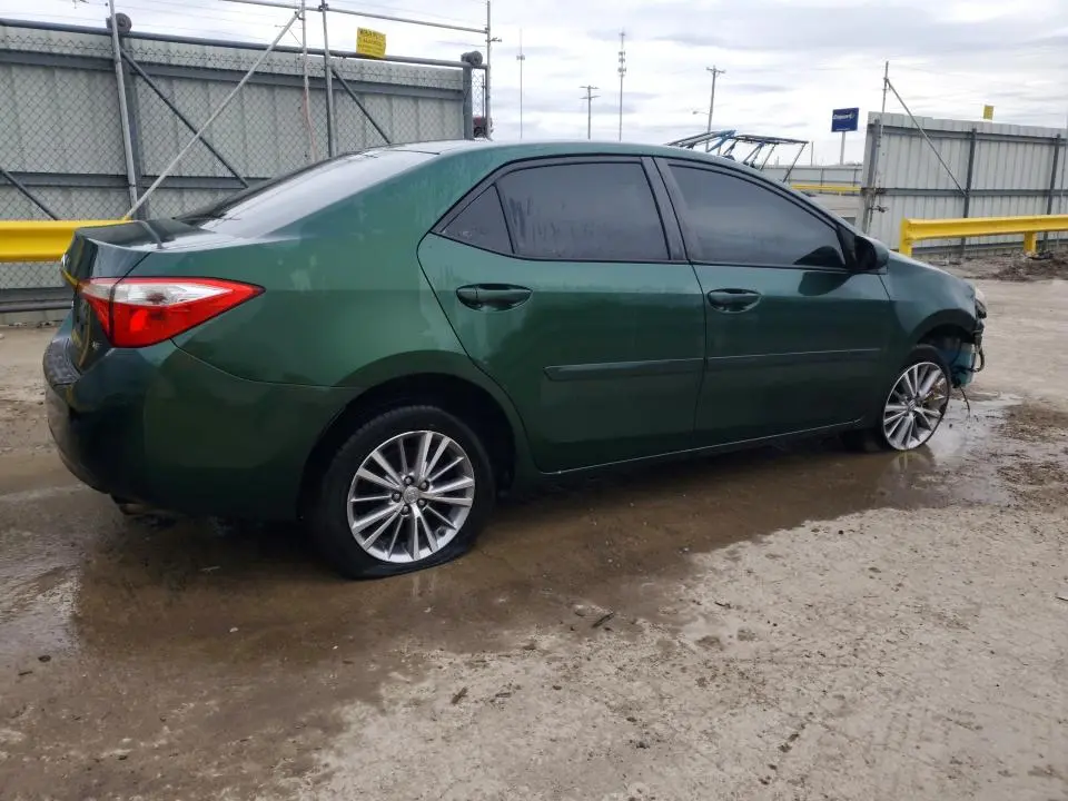 2014 TOYOTA COROLLA LE PLUS  