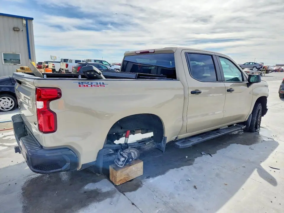 2023 CHEVROLET SILVERADO K1500 LT TRAIL BOSS  