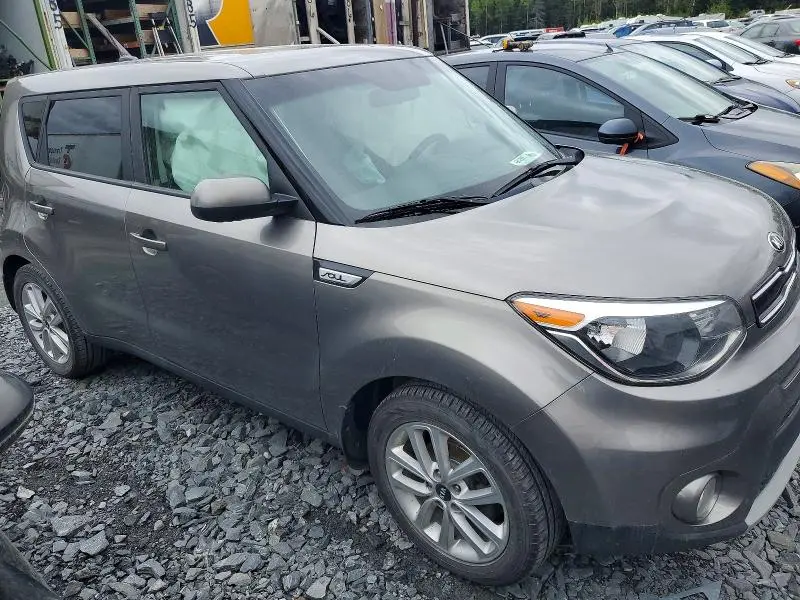 2019 KIA SOUL +  
