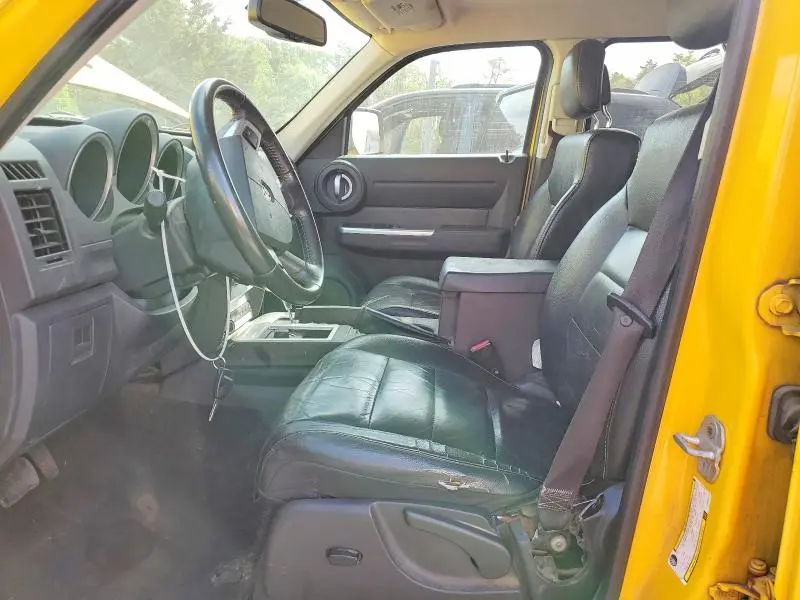 2011 DODGE NITRO SHOCK  