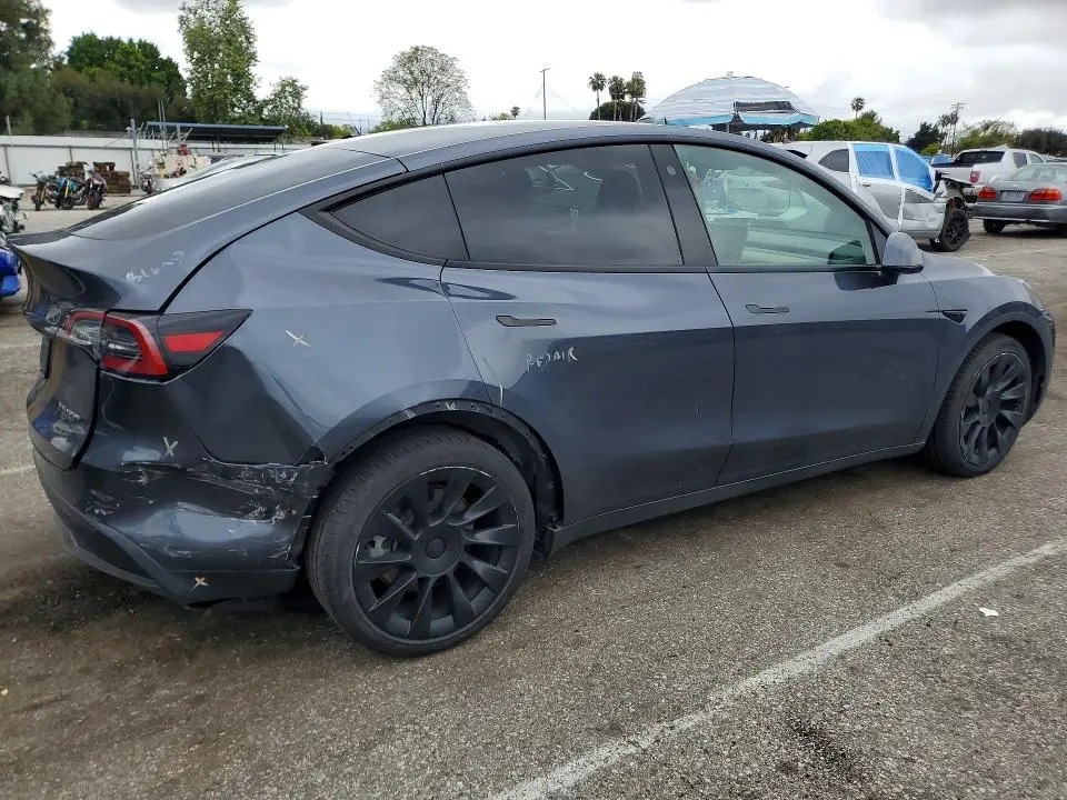 2022 TESLA MODEL Y   