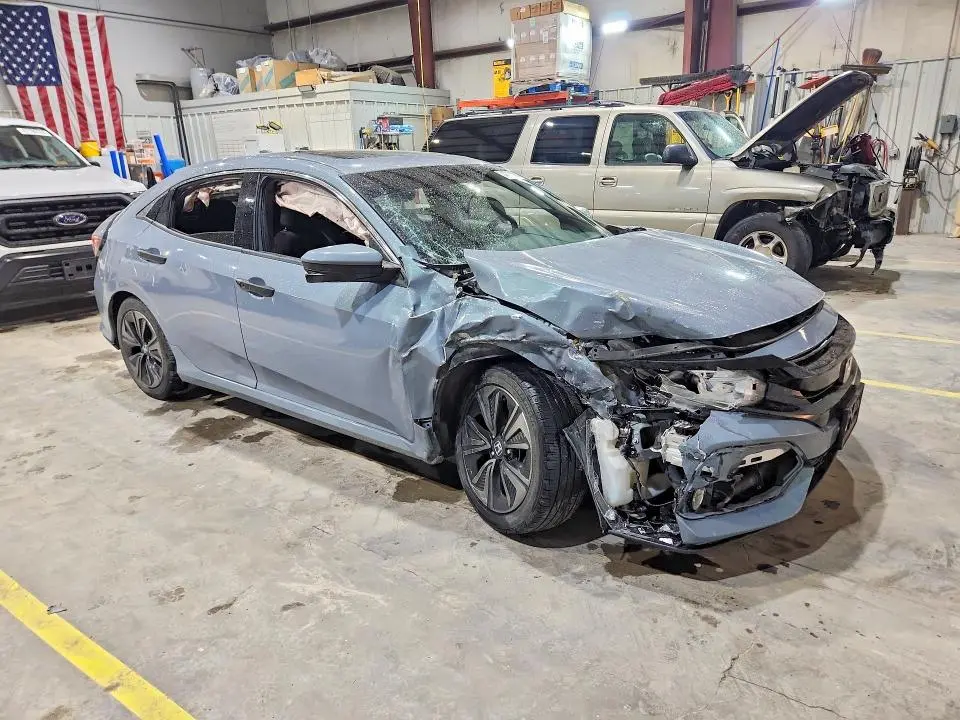 2018 HONDA CIVIC EX  