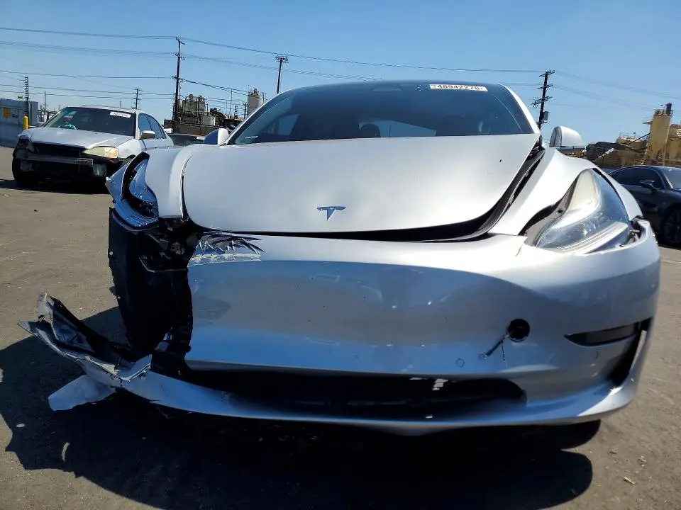 2018 TESLA MODEL 3   
