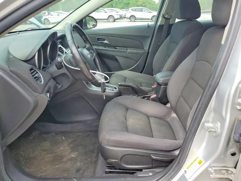 2012 CHEVROLET CRUZE LT  
