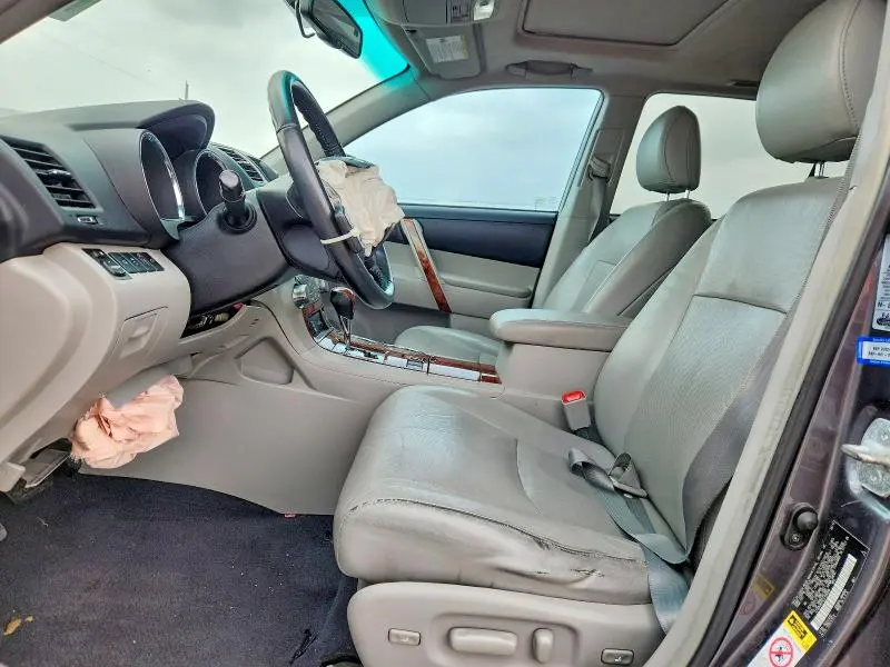 2012 TOYOTA HIGHLANDER LIMITED  