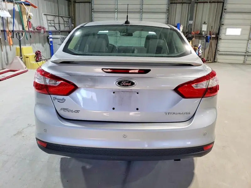 2012 FORD FOCUS TITANIUM  
