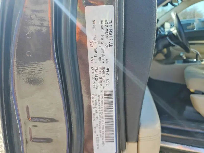 2018 DODGE DURANGO SXT  