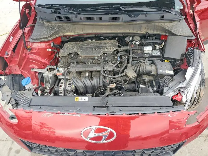 2023 HYUNDAI KONA SE  