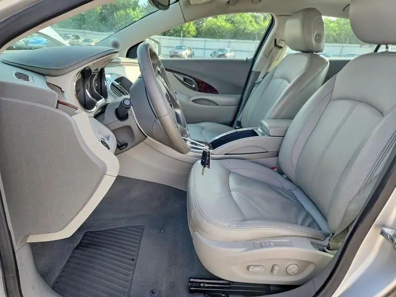 2010 BUICK LACROSSE CXL  