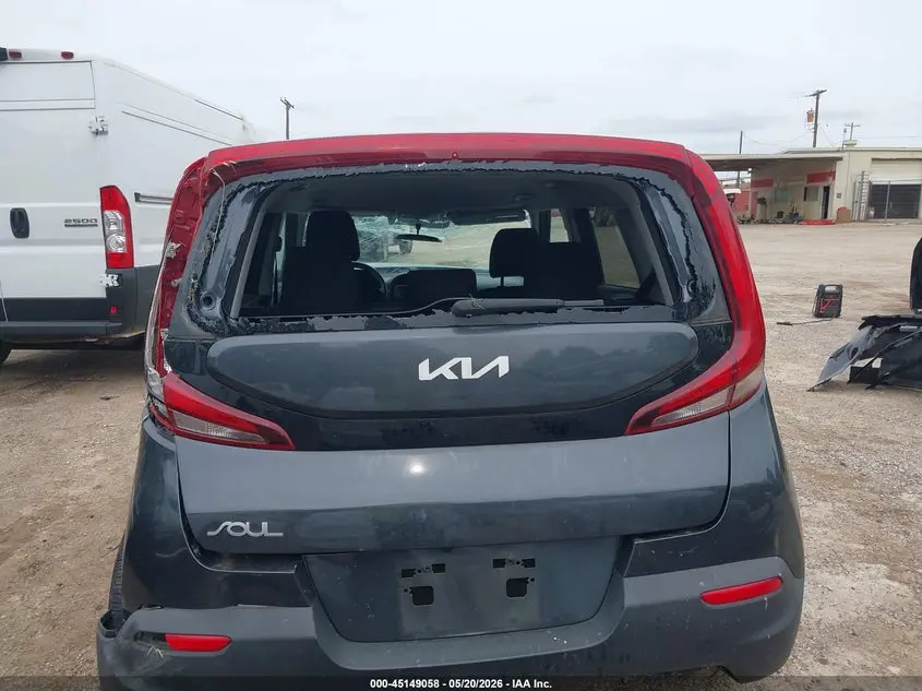 2022 KIA SOUL LX