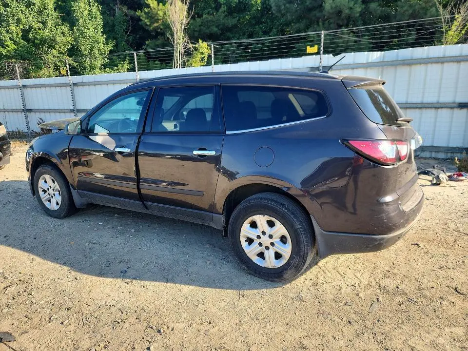 2015 CHEVROLET TRAVERSE LS  