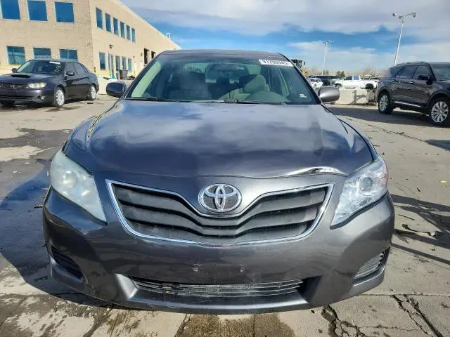 2011 TOYOTA CAMRY BASE  