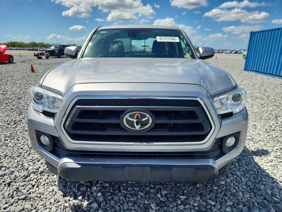 2021 TOYOTA TACOMA SR5 V6  
